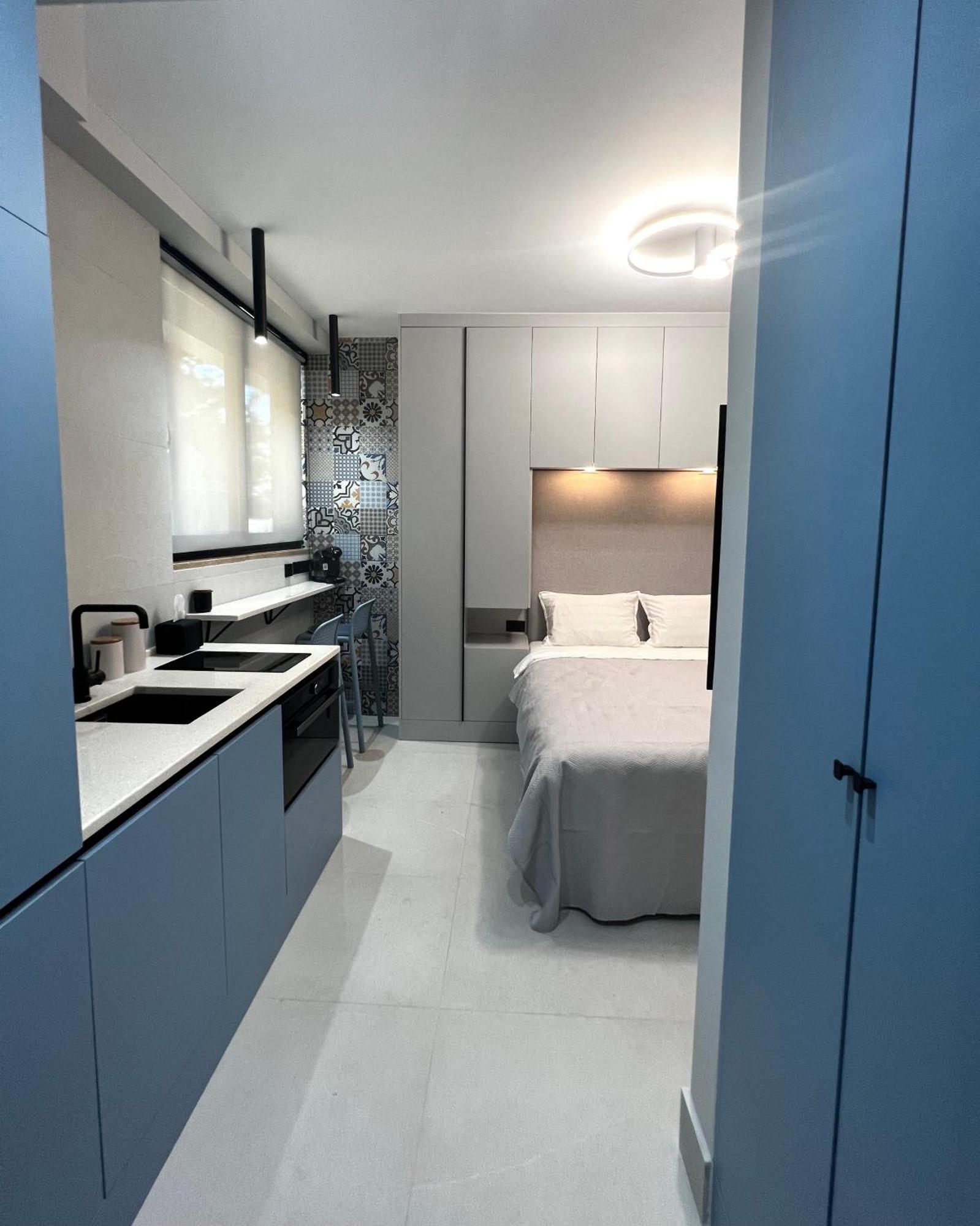 Golden Beach Suites Sarandë 外观 照片
